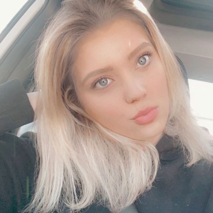 Profile Picture of Holly Biell (@hbug98) on Tiktok