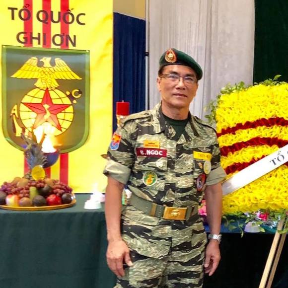 Profile Picture of Kenneth Phan (@kennethphan53) on Poshmark