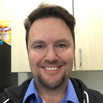Profile Picture of Jason & Clawson (@thejasonclawson) on Twitter