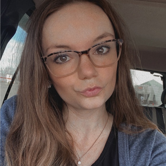 Profile Picture of Taylor Blaty (@taywatson12511) on Poshmark