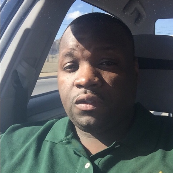 Profile Picture of Ernest Williams (@topdogg2g) on Poshmark