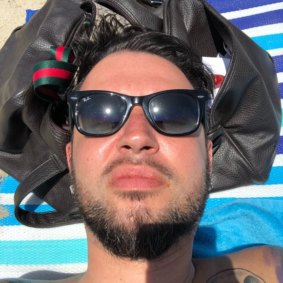 Profile Picture of Igor Shulikin (@igor84) on Poshmark