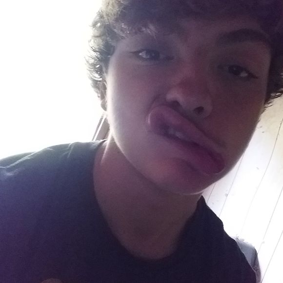 Brandon Easterly - Poshmark Profile Picture of Brandon Easterly (@beasterly123) on Poshmark