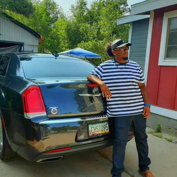 Profile Picture of Tyrone Jackson (@tyronejackso345) on Poshmark