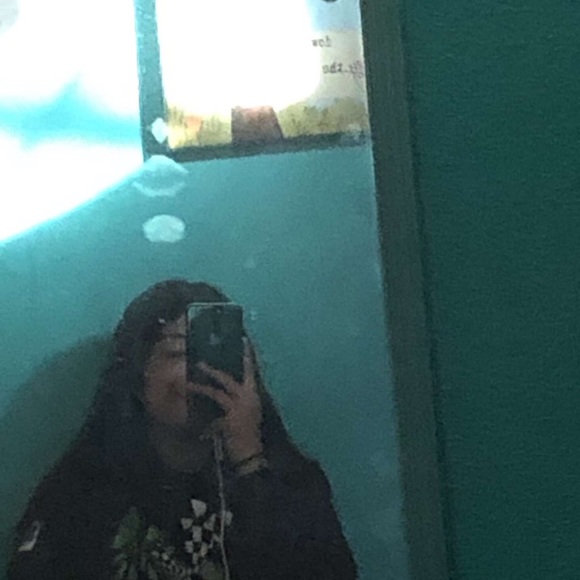 Profile Picture of Kimberly Pichardo (@kimpanda7) on Poshmark