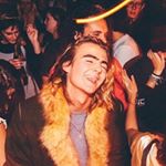 Profile Picture of tim coles (@tinbowls) on Instagram