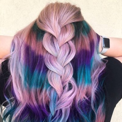 Profile Picture of Bree (@2016Slacker) on Twitter