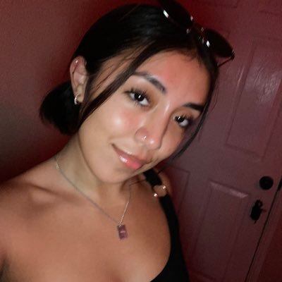 Profile Picture of Victoria Ortiz (@vickiieee) on Twitter