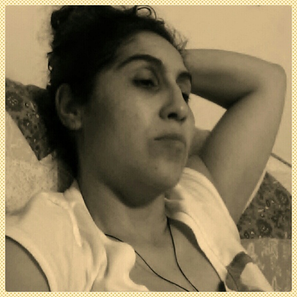 Profile Picture of Norma Rivera (@norari) on Poshmark