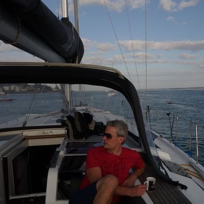 Profile Picture of Steve Tongue (@SteveTongue1972) on Twitter