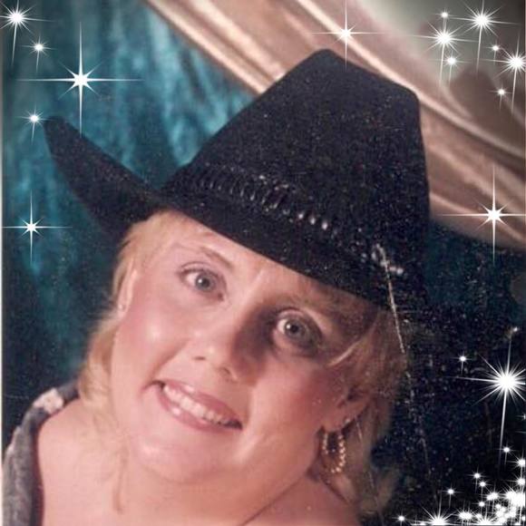 Profile Picture of Phyllis Ingram (@phylliskay) on Poshmark