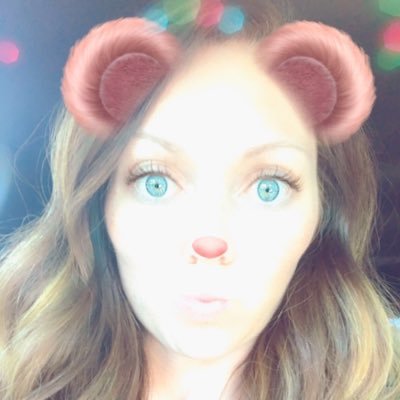 Profile Picture of Erin Fuller (@buckeyemama15) on Twitter