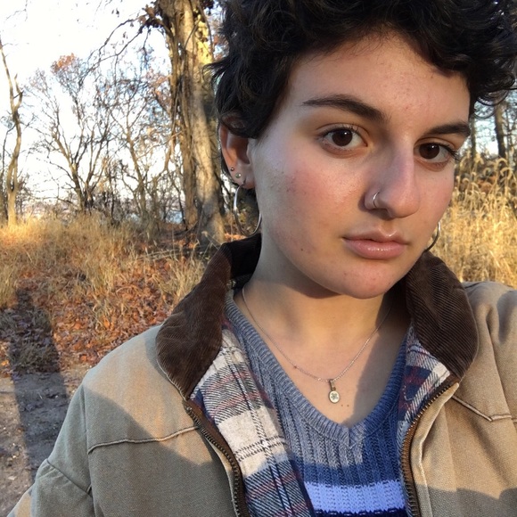 Profile Picture of Julie Woudenberg (@jwouds) on Poshmark