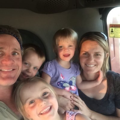 Profile Picture of Damien Schneider (@snides007) on Twitter