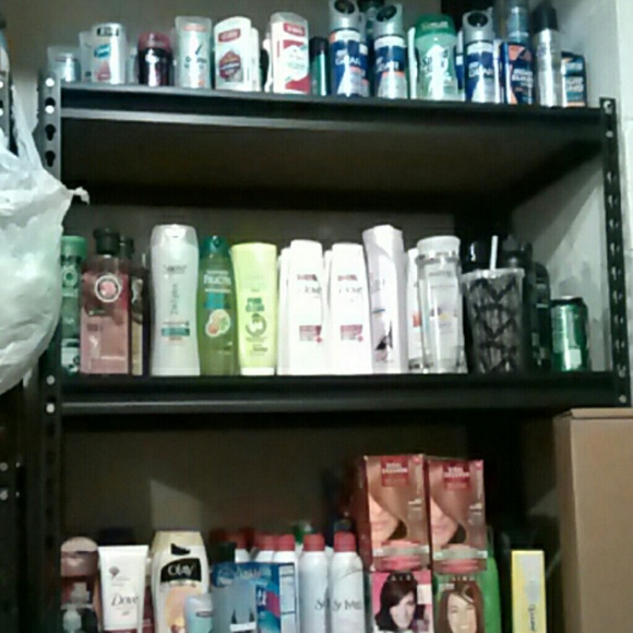 Profile Picture of Courtney Janusheske (@courtney0306) on Poshmark