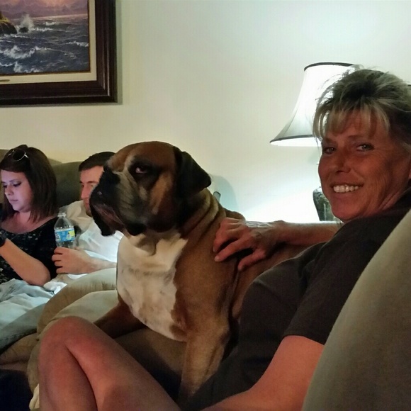 Profile Picture of Samantha Brock (@samanthabrock01) on Poshmark