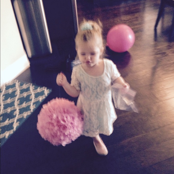 Profile Picture of Aisling Mcdonald (@aislingmcdonald) on Poshmark