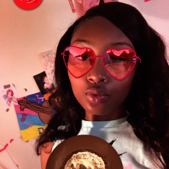 Profile Picture of Ivy Ross (@ivy_ross) on Poshmark