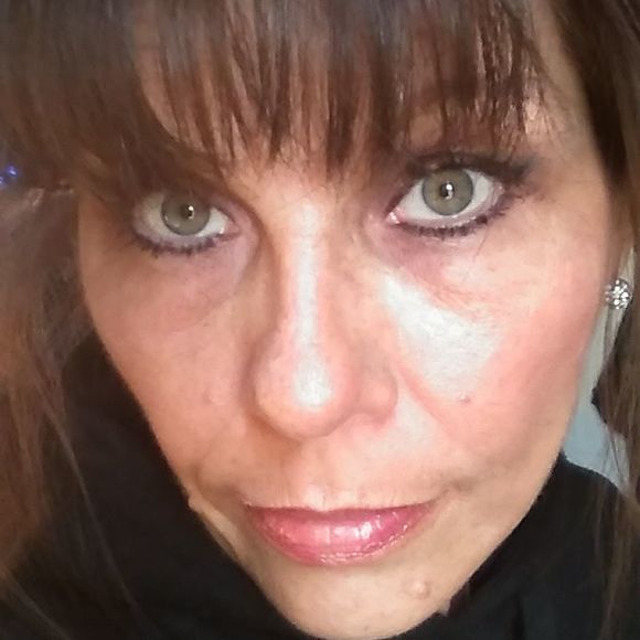 Jody charlene Hodgert - Poshmark Profile Picture of Jody charlene Hodgert (@jhodgert) on Poshmark