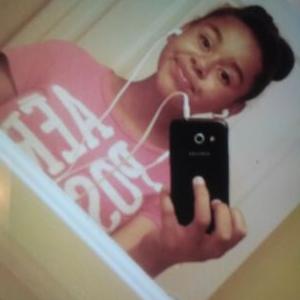 Profile Picture of Mariana Barron (@Marianabarron20) on Twitter