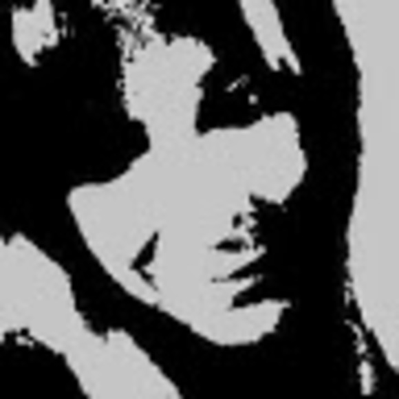 Profile Picture of Raeschelle Michaud (@raeschellem) on Poshmark