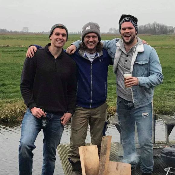 Profile Picture of David Ryn (@davidryn) on Poshmark