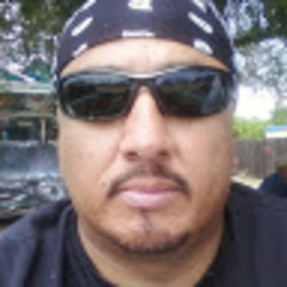 Profile Picture of Jimmy Villegas (@7d9lcont) on Poshmark