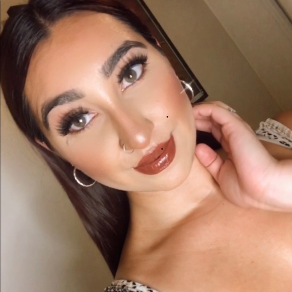 Profile Picture of Manpreet Grewal (@preeeet08) on Poshmark