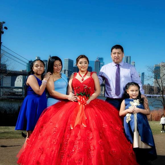 Profile Picture of Tirso Michaca (@tmichaca) on Poshmark