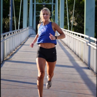 Profile Picture of Audrey (@runningthealley) on Twitter