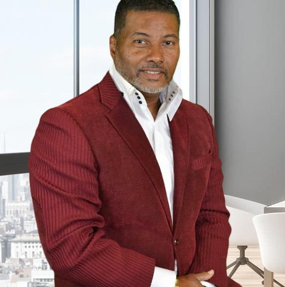 Profile Picture of Timothy Treadwell (@drtatreadwell) on Poshmark