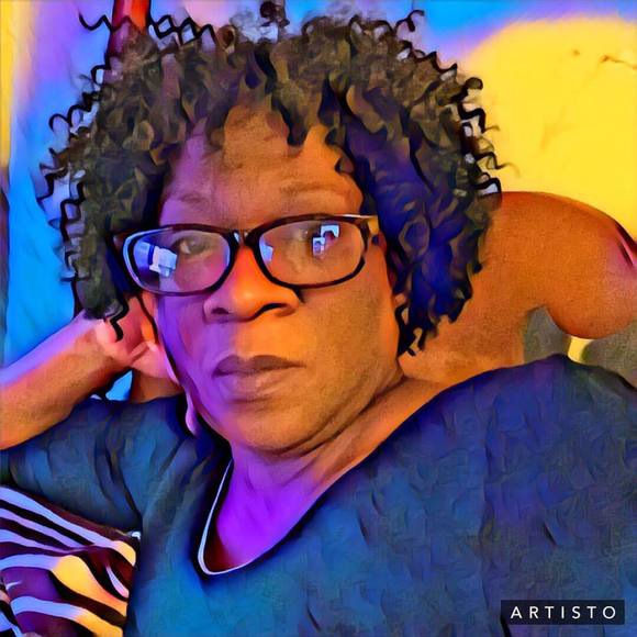 Profile Picture of Brenda Bullard-macklin (@bmack8123) on Poshmark