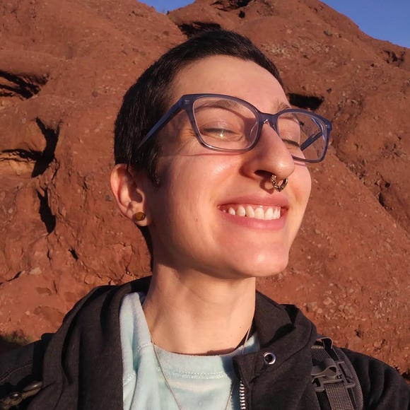 Profile Picture of Ariel Shamas (@gratefulmonkey) on Poshmark