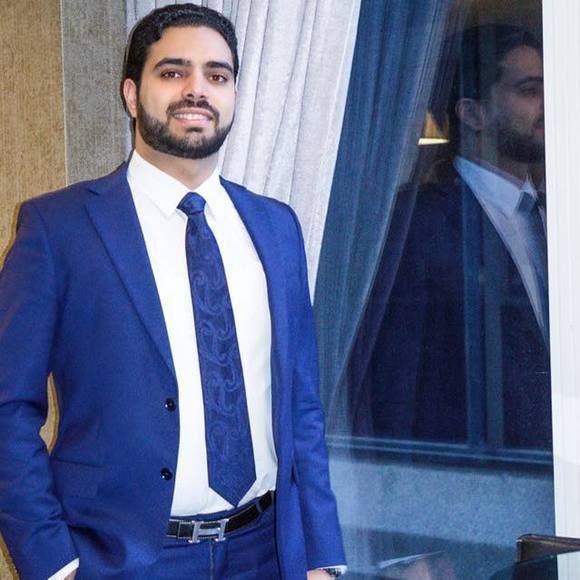 Profile Picture of Amenallah Reghimi (@amenallahr) on Poshmark