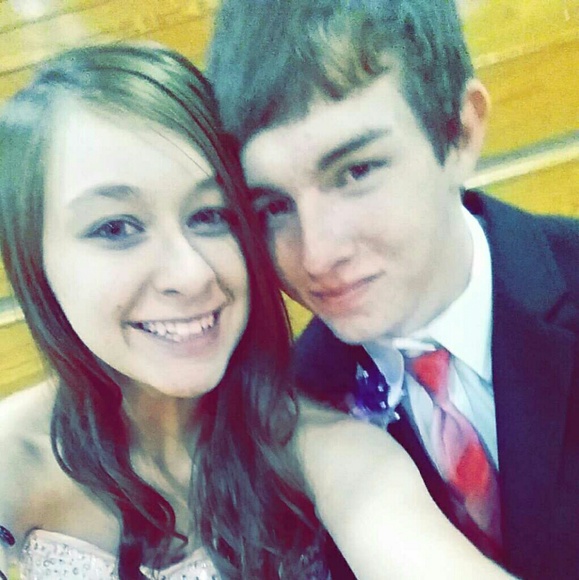 Profile Picture of Jessica Stankoski (@jessicals15) on Poshmark