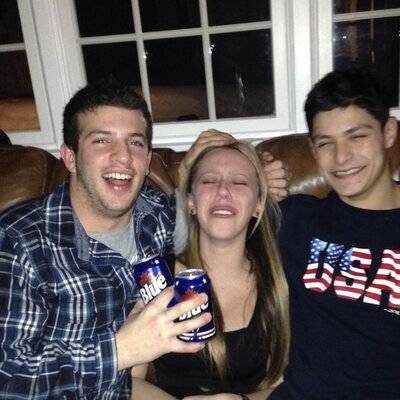Profile Picture of Brian Hurwitz (@WITZcrackers) on Twitter