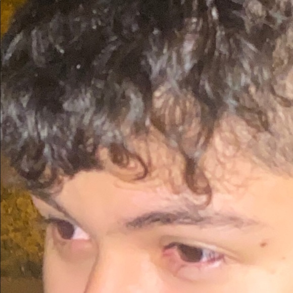 Alec Martinez - Poshmark Profile Picture of Alec Martinez (@alecm132) on Poshmark