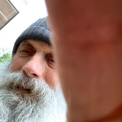 Profile Picture of Robert Hollander (@roberthollande6) on Twitter