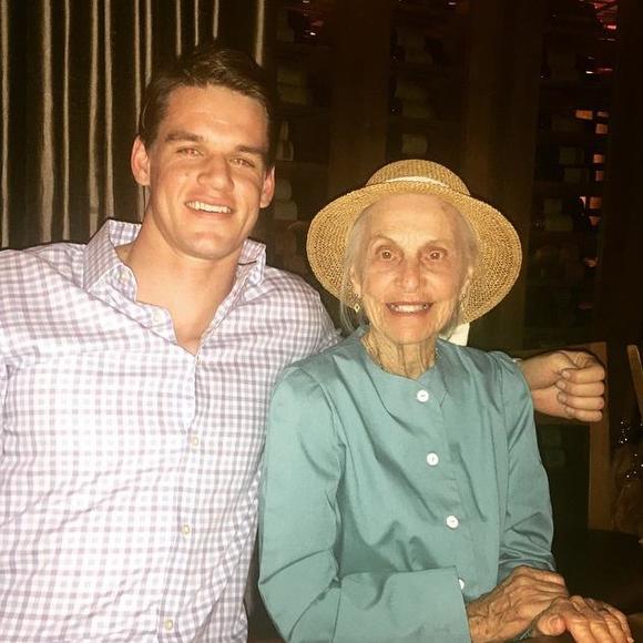 Profile Picture of Chase Boyer (@chase376) on Poshmark