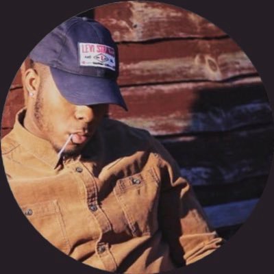Profile Picture of Fontaine (@PerryWhiteArt) on Twitter