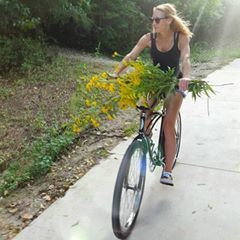 Profile Picture of Kimberly Cates (@@kimberlycates2) on Tiktok