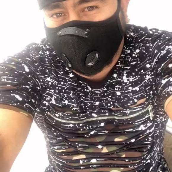 Profile Picture of Hugo Zamora (@13zamora12) on Poshmark