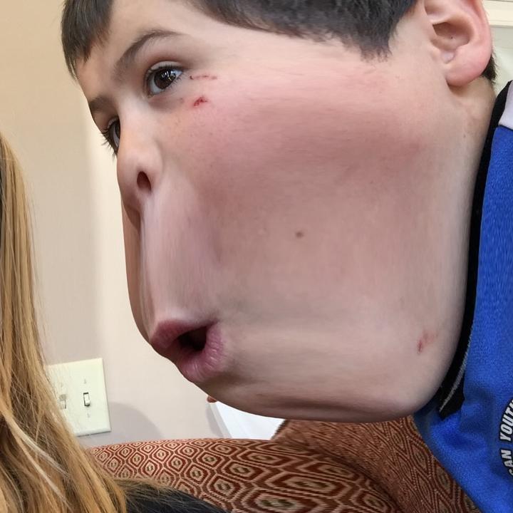 Profile Picture of Aaron Vanderveer (@aaronvanderveer) on Tiktok