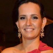 Profile Picture of Luciana Botelho (@lucianareston) on Pinterest