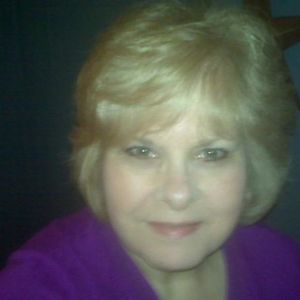 Profile Picture of Marilyn Bell (@grneyedvixen) on Myspace