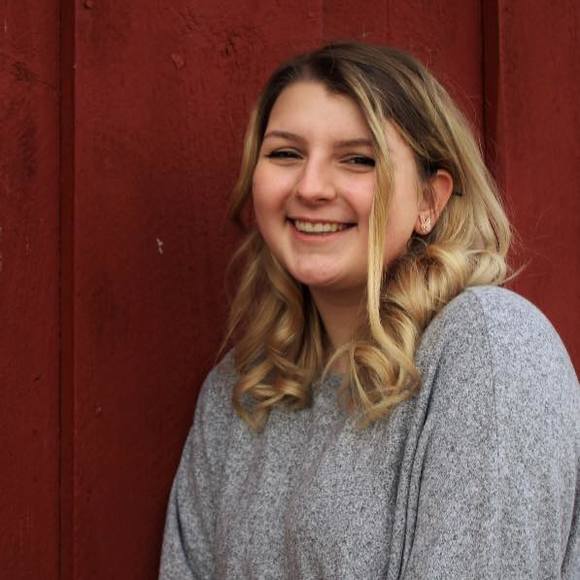 Profile Picture of Katelynn Humphrey (@kat13humprey) on Poshmark