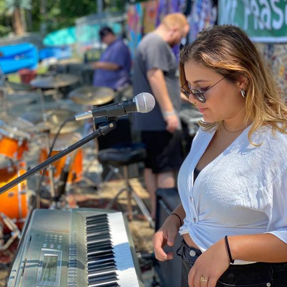 Carlie Schwaeber - Poshmark Profile Picture of Carlie Schwaeber (@carlie5621) on Poshmark