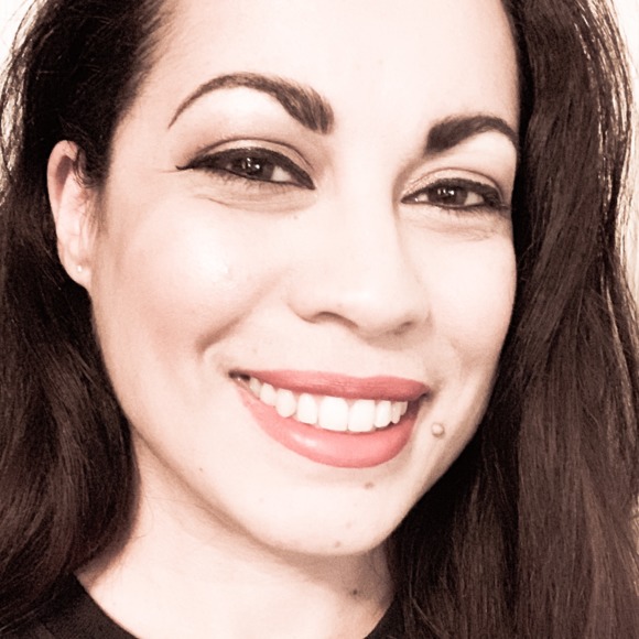 Profile Picture of Jo Angier (@jangier070108) on Poshmark