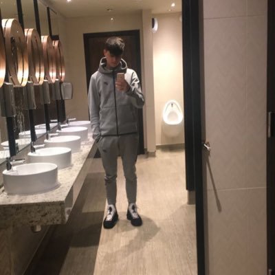 Profile Picture of Caleb (@Caleb_Thorpe1) on Twitter