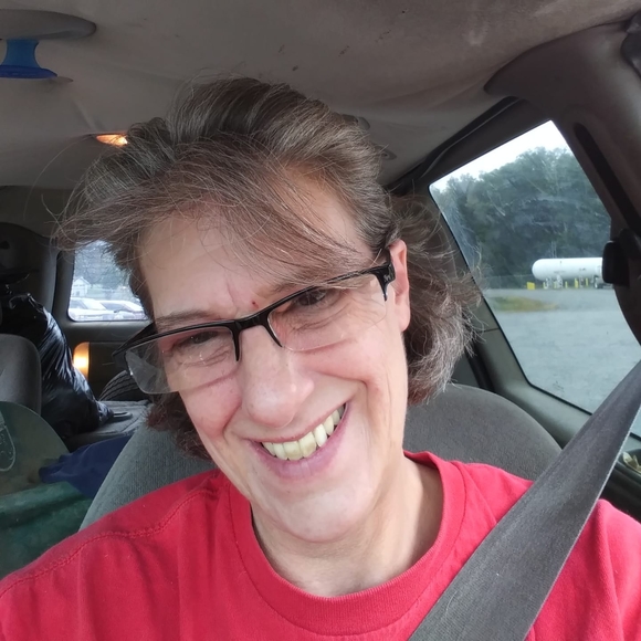 Profile Picture of Susan Baldwin (@caregiver1313) on Poshmark